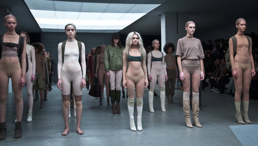 Чарли Ле Минду Charlie le naked